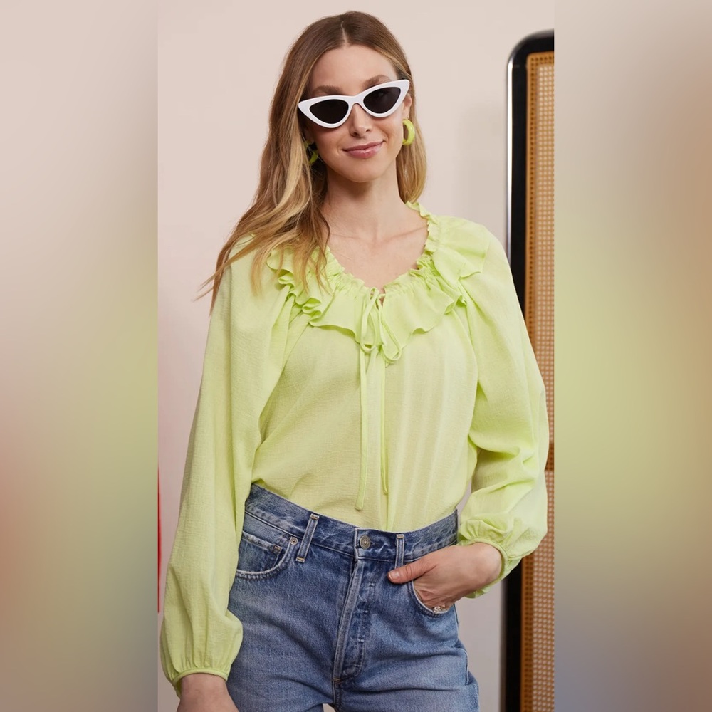 Love Whit Ruffle Neck Balloon Sleeve Blouse in Chartreuse -‎ S